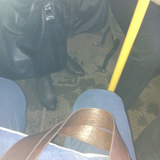 Маршрут 261 автобуса в самаре. Маршрутка 261 самара. 11 микрорайон самара. Самара 261 автобус. 261 автобус маршрут.