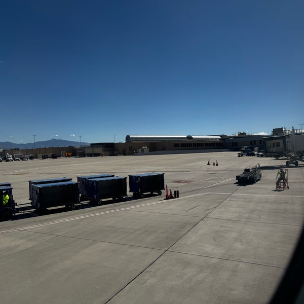 Foto tirada no(a) Tucson International Airport (TUS) por Dean R. em 3/4/2024