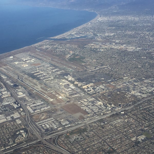 Foto scattata a Aeroporto Internazionale di Los Angeles (LAX) da Dean R. il 10/4/2016