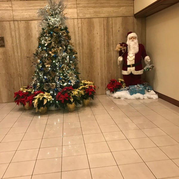 Photo taken at DoubleTree by Hilton by Dean R. on 12/6/2018