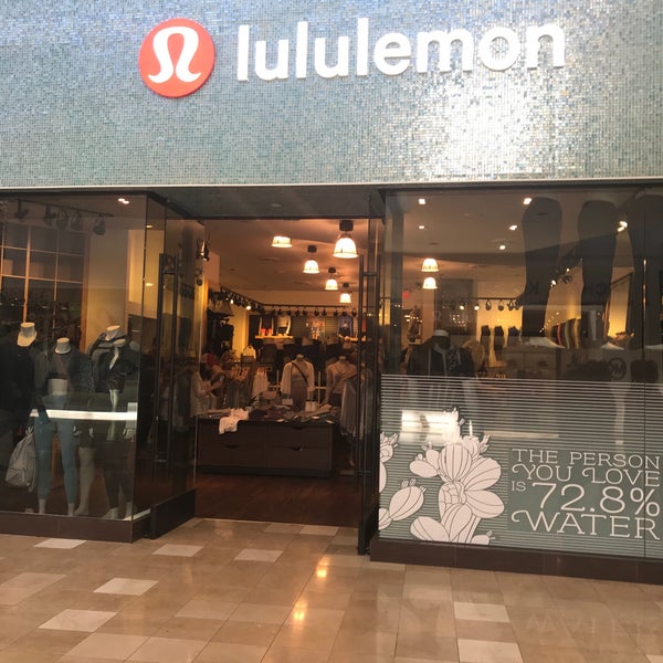 lululemon overstock liquidation