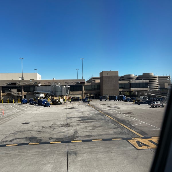 Gate A18 Airport Gate in Phoenix