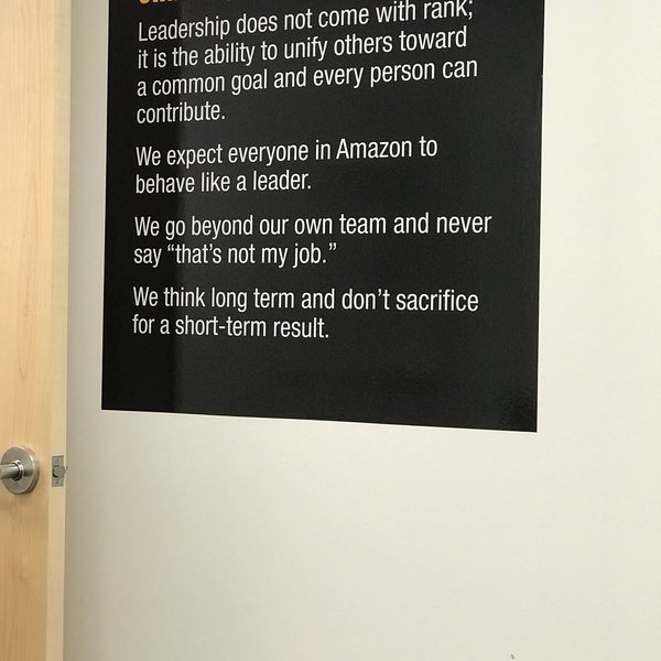 Amazon Dcl1 Distribution Center in Euclid