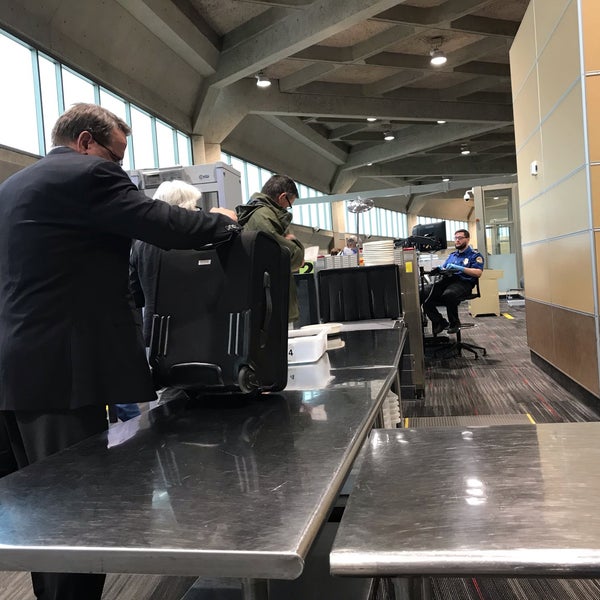 TSA PreCheck Airport Terminal in Kansas City