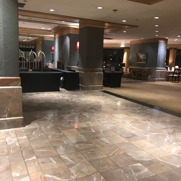 Das Foto wurde bei DoubleTree by Hilton Hotel Denver von Dean R. am 8/18/2017 aufgenommen