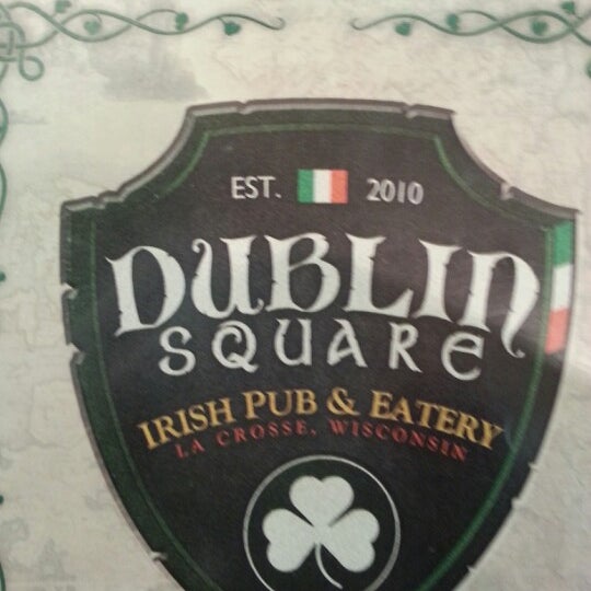 Снимок сделан в Dublin Square Irish Pub &amp; Eatery пользователем Jeremy F. 10/29/2012