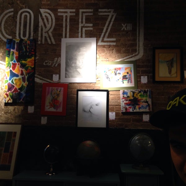รูปภาพถ่ายที่ Café Cortez โดย Karen V. เมื่อ 3/15/2015