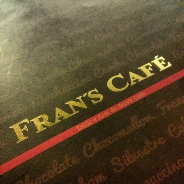 Foto tirada no(a) Fran&#39;s Café por Roberto M. em 9/19/2013
