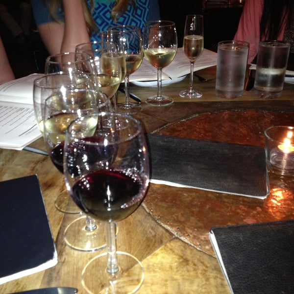 Foto diambil di Vinoteca Wine Bar &amp; Bistro oleh Erin O. pada 4/14/2013