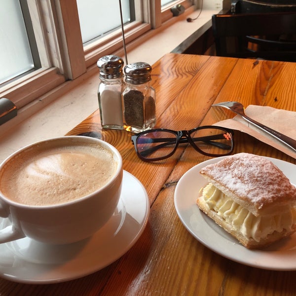 8/13/2019 tarihinde Carlos E.ziyaretçi tarafından Guglhupf Artisan Bakery, Restaurant &amp; Café'de çekilen fotoğraf