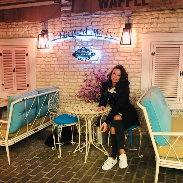 Photo taken at Çengelköy Waffle by Gozde S. on 11/4/2019