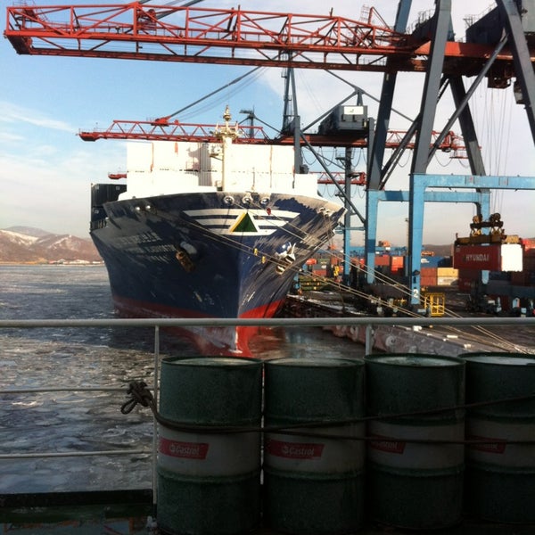 Ооо восточная стивидорная компания находка. Краны rtg вмтп. Ооо восточная стивидорная компания находка. Восточная стивидорная компания врангель. Вск восточный порт.