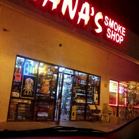 Nanas Smoke Shop Gift Shop in Phoenix