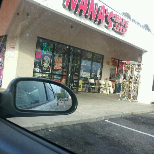 Nanas Smoke Shop Gift Store in Phoenix