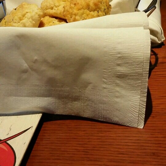 Photo taken at Red Lobster by Stefany R. on 10/22/2016