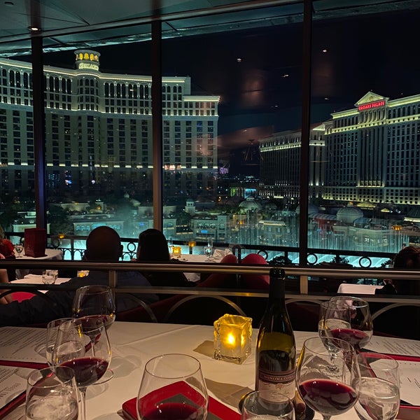 Eiffel Tower Restaurant Las Vegas