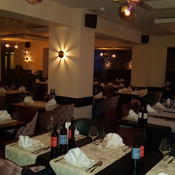 2/2/2017 tarihinde Tara S.ziyaretçi tarafından Tulsi Indian Restaurant'de çekilen fotoğraf