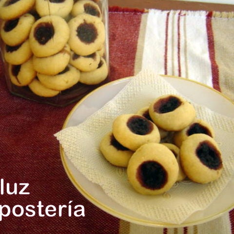 Esta NAVIDAD consiente a tus DIABÉTICOS con  #postresinazúcar como estas deliciosas PULGARCITAS: #galletasinazucar de vainilla rellenas de frambuesa. #soydiabetico