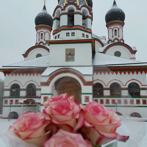 Храм живоначальной троицы в старых черемушках