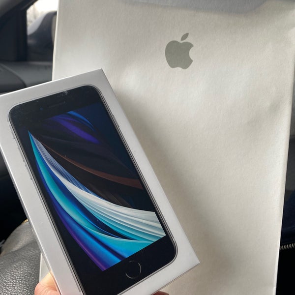 Apple Yorkdale 35 tips