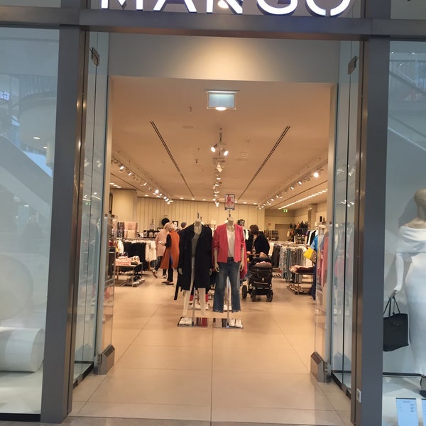 Манго сити. Mango калининград магазины. Одноразовые электронные сигареты манго маракуйя. Манго сити. Рекламы marks and spencer в англии.