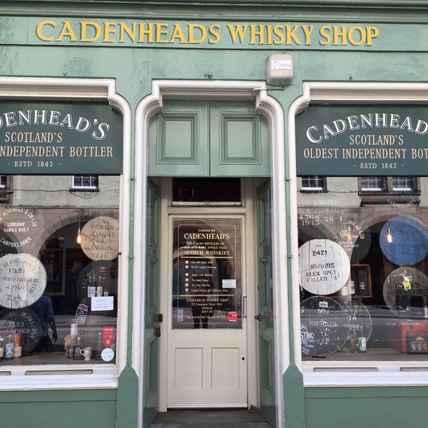6/6/2016にDukeがCadenhead&#39;s Whisky Shopで撮った写真