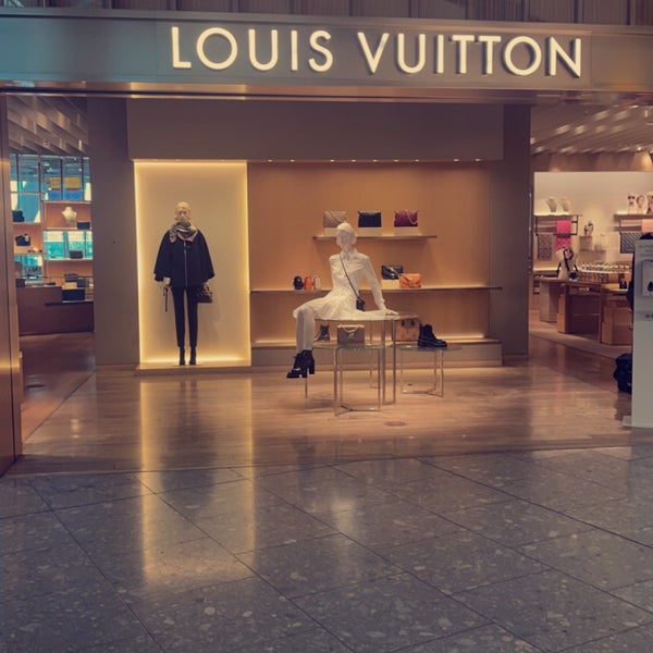 Louis Vuitton First Airport Store in Europe in Heathrow ::  NoGarlicNoOnions: Restaurant, Food, and Travel Stories/Reviews - Lebanon