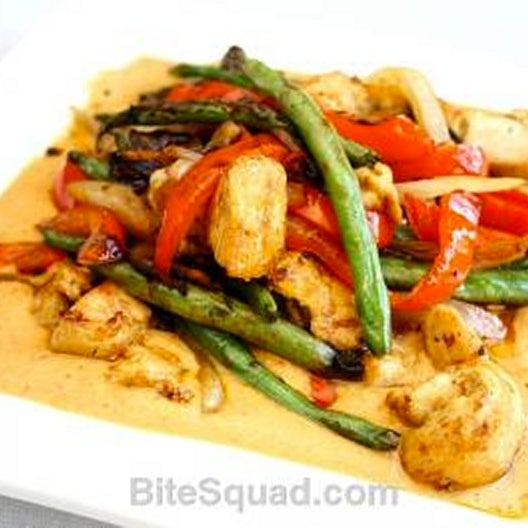 Next time get your pad thai or walleye satay brought to your door with www.bitesquad.com.  Get $5 off your first order with coupon code "FOURSQUARE".