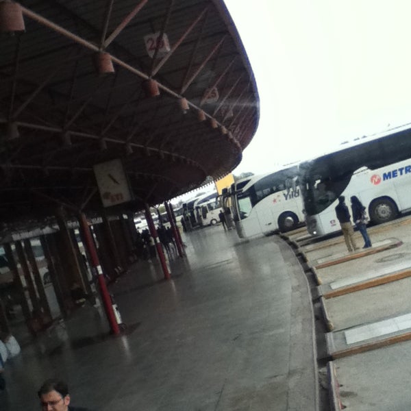 Foto scattata a Eskişehir Şehirler Arası Otobüs Terminali da Mahit Taylan T. il 4/21/2013