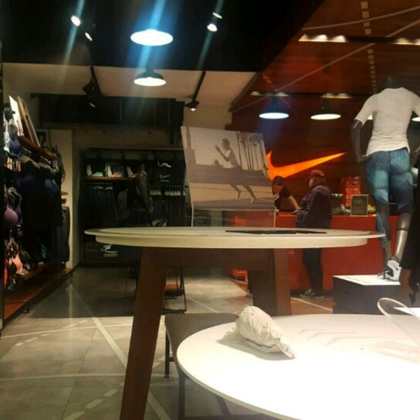 Inconveniencia Deportes Tanzania Nike Store - Galerias Guadalajara