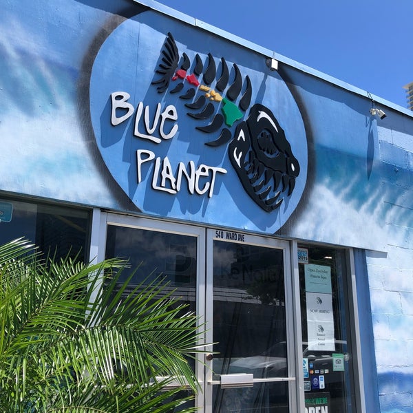 Foto tomada en Blue Planet Surf - SUP HQ  por Shingo N. el 6/11/2019