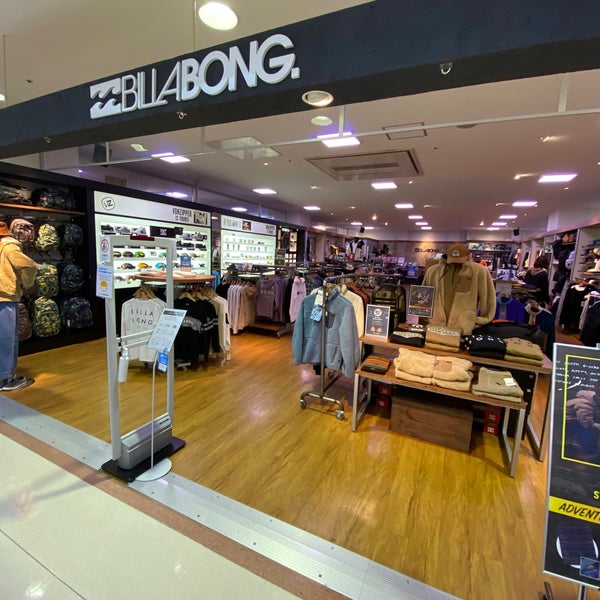 Fotos Em Billabong みなとみらい21 14 Clientes