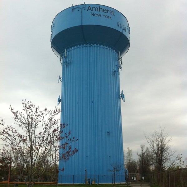 Blue Water Tower Near Me Big Blue Water Tower - Monument / Landmark
