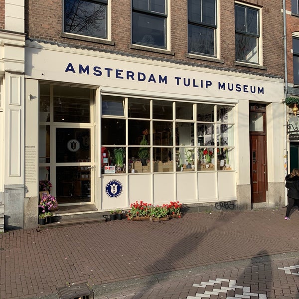 Foto tirada no(a) Amsterdam Tulip Museum por Steve T. em 12/12/2018
