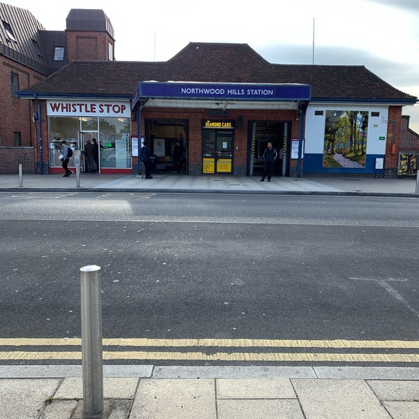 Northwood Hills London Underground Station 4 tips from 322 visitors