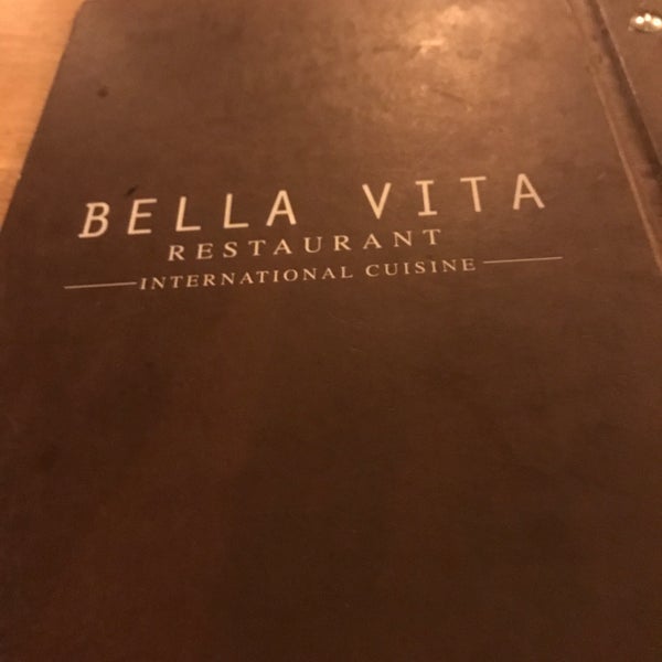 Photo prise au Bella Vita Restaurant &amp; Bar par Tuncay S. le8/24/2020