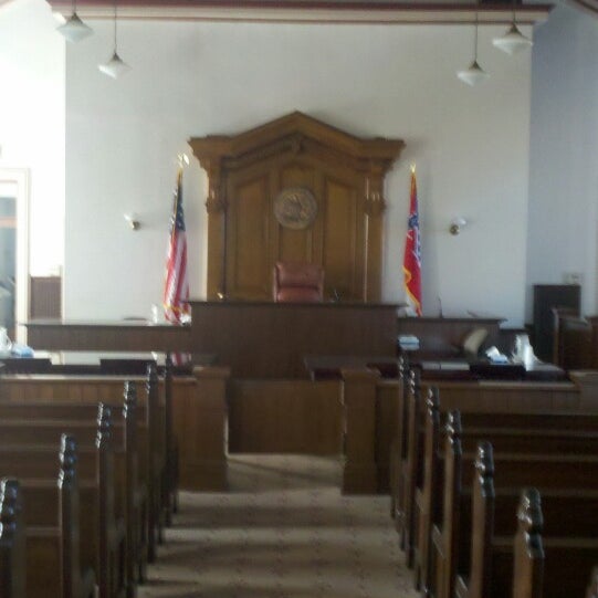 Tate County Courthouse Senatobia, MS