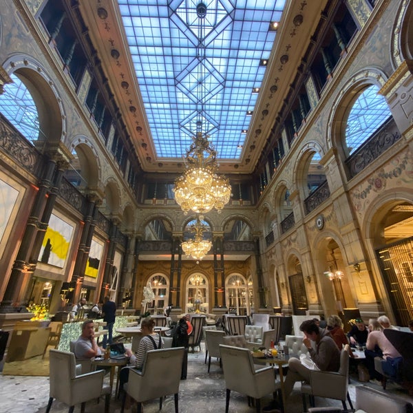 Foto tirada no(a) Hilton Paris Opéra por Saleh A. em 3/27/2022
