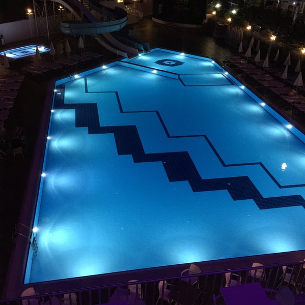 Palm world side resort spa 5. Palm world resort&spa 4*. Palm world resort & spa 5* пляж. Palm world resort&spa 4*. Palm world game.