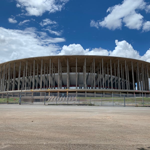 Foto diambil di Estádio Nacional de Brasília Mané Garrincha oleh João M. pada 1/18/2021