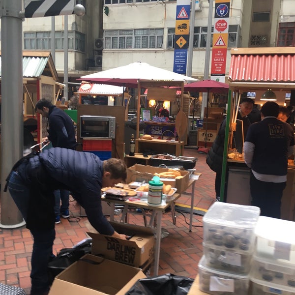 Photo prise au Tong Chong Street Market par William C. le12/17/2017