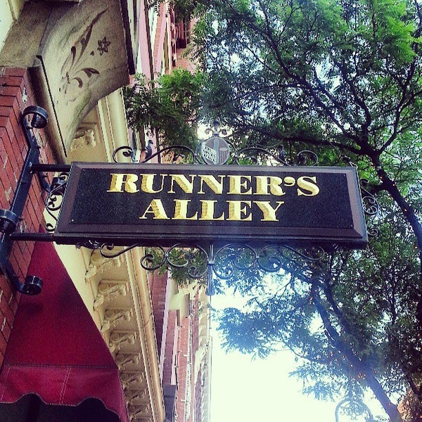 Runner's Alley Downtown Manchester 2 tips from 141 visitors
