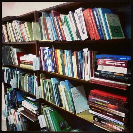 Модельная библиотека нового поколения. Чурапчинская центральная библиотека. Библиотека адлер. Адлерский район ленина 42. Рыбновская центральная библиотека.