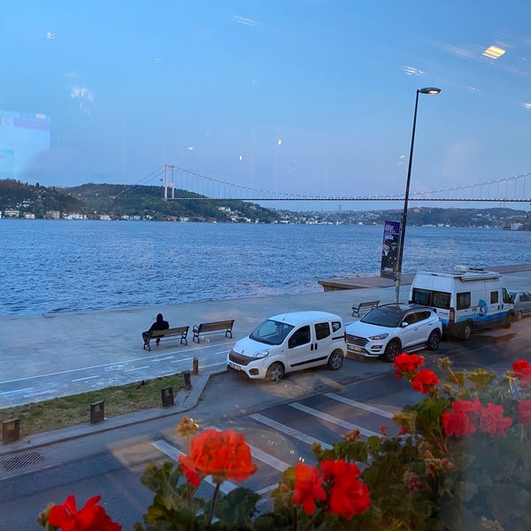Снимок сделан в Taş Kahve Cafe &amp; Restaurant пользователем Gonca Y. 4/28/2022