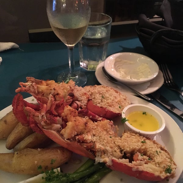 Oyster Company & Raw Bar Dennis Port, MA