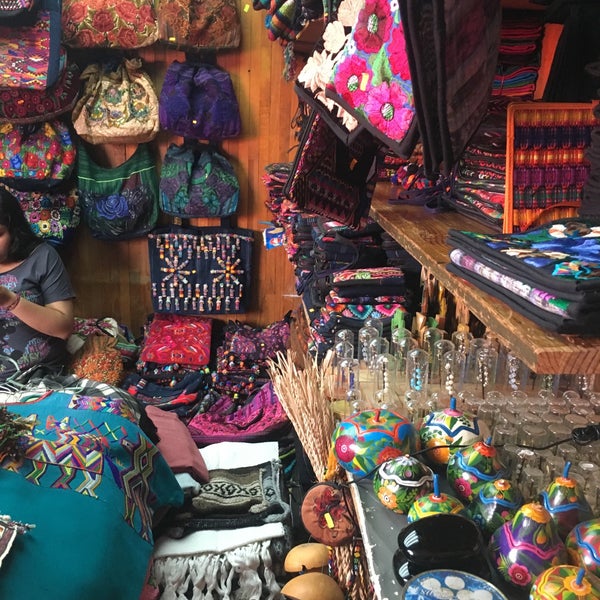 Mercado De Curiosidades San Juan Antique Store in Downtown