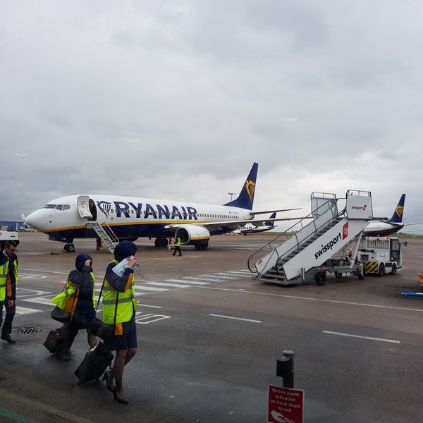 3/29/2018 tarihinde Ekaterina S.ziyaretçi tarafından East Midlands Airport (EMA)'de çekilen fotoğraf