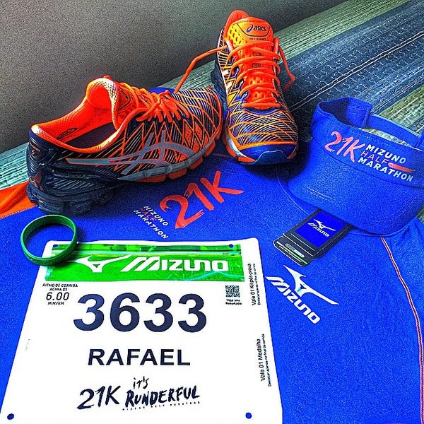 mizuno 21k