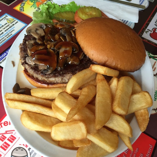 Paul's Place Restaurant & Bakery 25 tips from 356 visitors