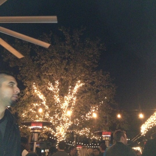 Photo prise au Celtic Gardens par Kevin S. le12/29/2012